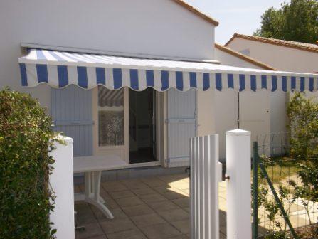 Maisonnette dans résidence avec piscine à La Faute Sur Mer